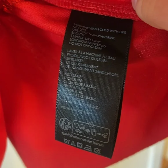 Urban Outfitters Ruffle Off-Shoulder Dress NWT - Picture 6 of 6